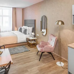 https://theatre-9-apartments-by-prague-residences.praguehotelsweb.com