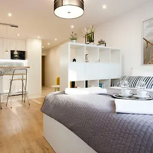https://rakowicka-apartament.krakowhotelspoland.com